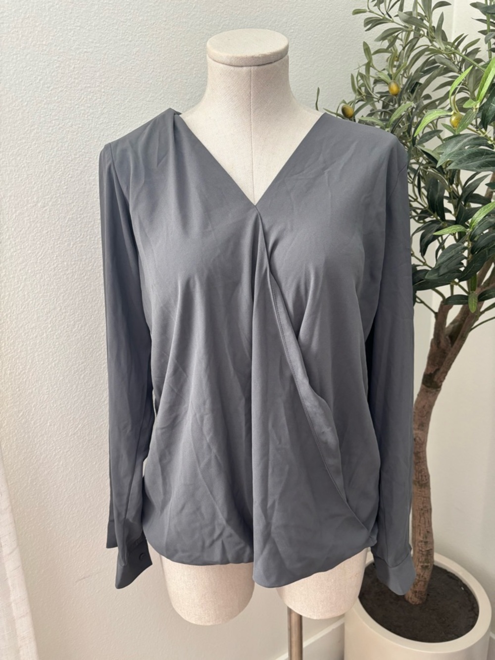 Port Authority Gray V-Neck Long-Sleeve Draped Blouse